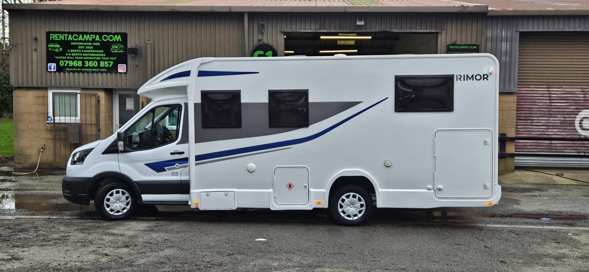 Rimor Evo 95+, 4 Berth Automatic Motorhome Rentacampa